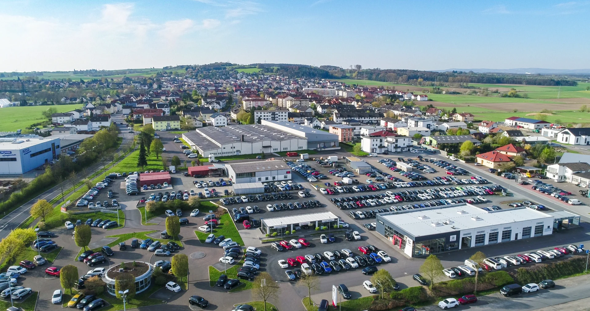Auto Häuser Überflug Aufnahmen April 2019